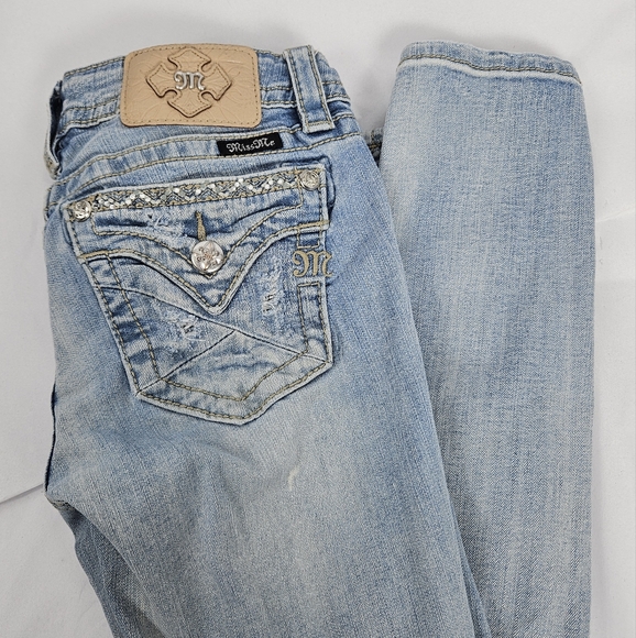 Miss Me factory distressed, rhinestone and embroidered skinny jeans size 27 - Picture 5 of 15